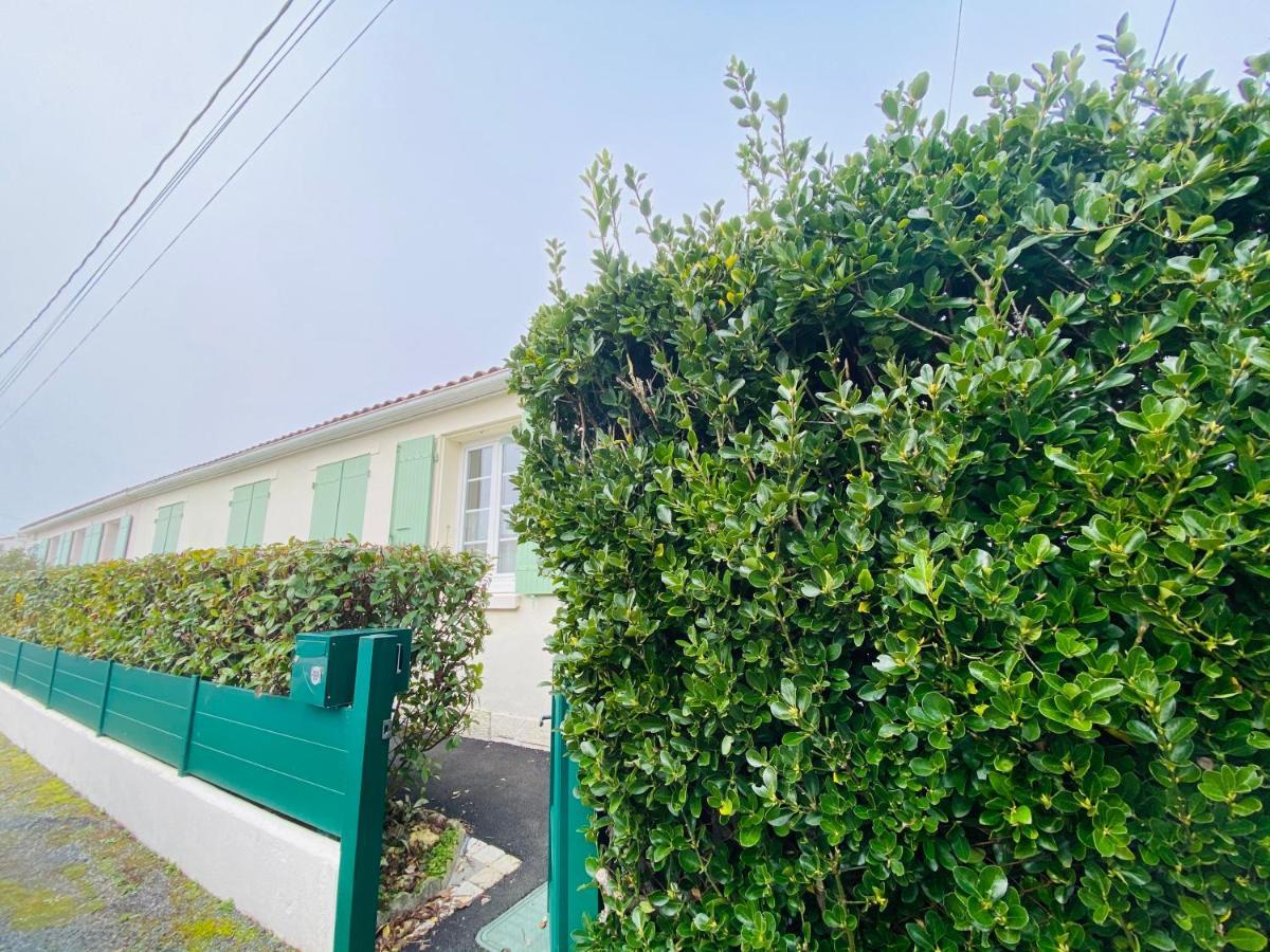 Maison De Campagne Chez Trabou Et Loulou 20 Min De La Rochelle Aigrefeuille-dʼAunis Exterior foto